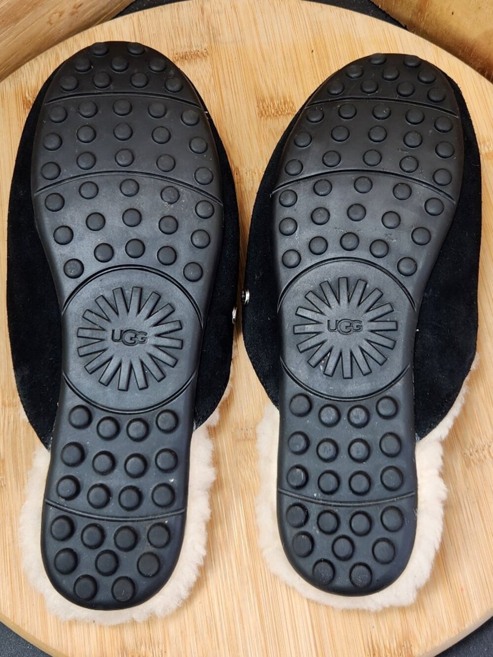 Ugg Lane Suede Slippers Womens Size 7.5 Shoes - Picture 8 of 9